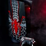 Console et manette Playstation 5 customisées Spiderman